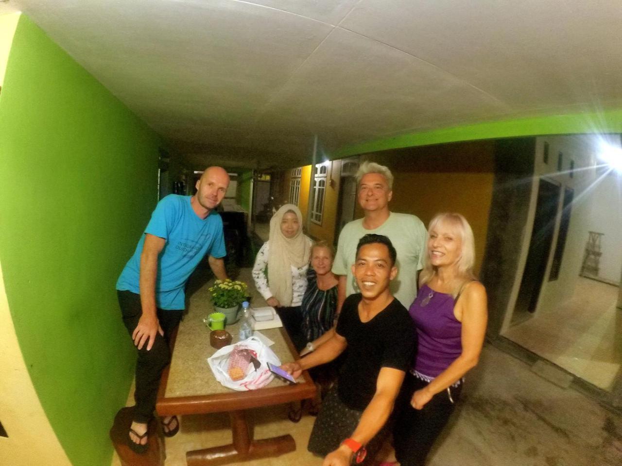 Nitha Homestay バニュワンギ エクステリア 写真
